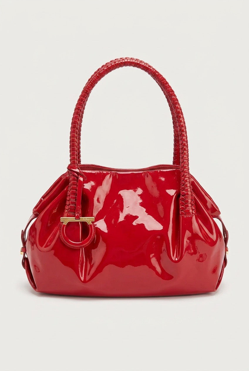 Sac à main en cuir vernis fuchsia Salvatore Ferragamo – Seconde main luxe – VestiaireFMR Genève Suisse