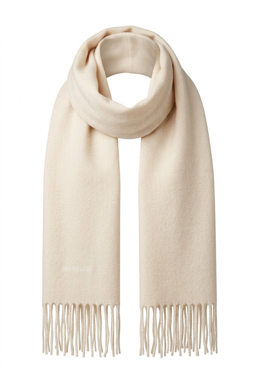 Echarpe unisex en cachemire exclusif blanc cassé Hermès  – Seconde main luxe – VestiaireFMR Genève Suisse