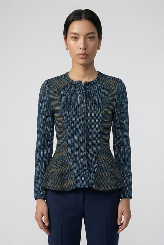 Femme portant un Cardigan M Missoni - Seconde main luxe – VestiaireFMR Genève Suisse