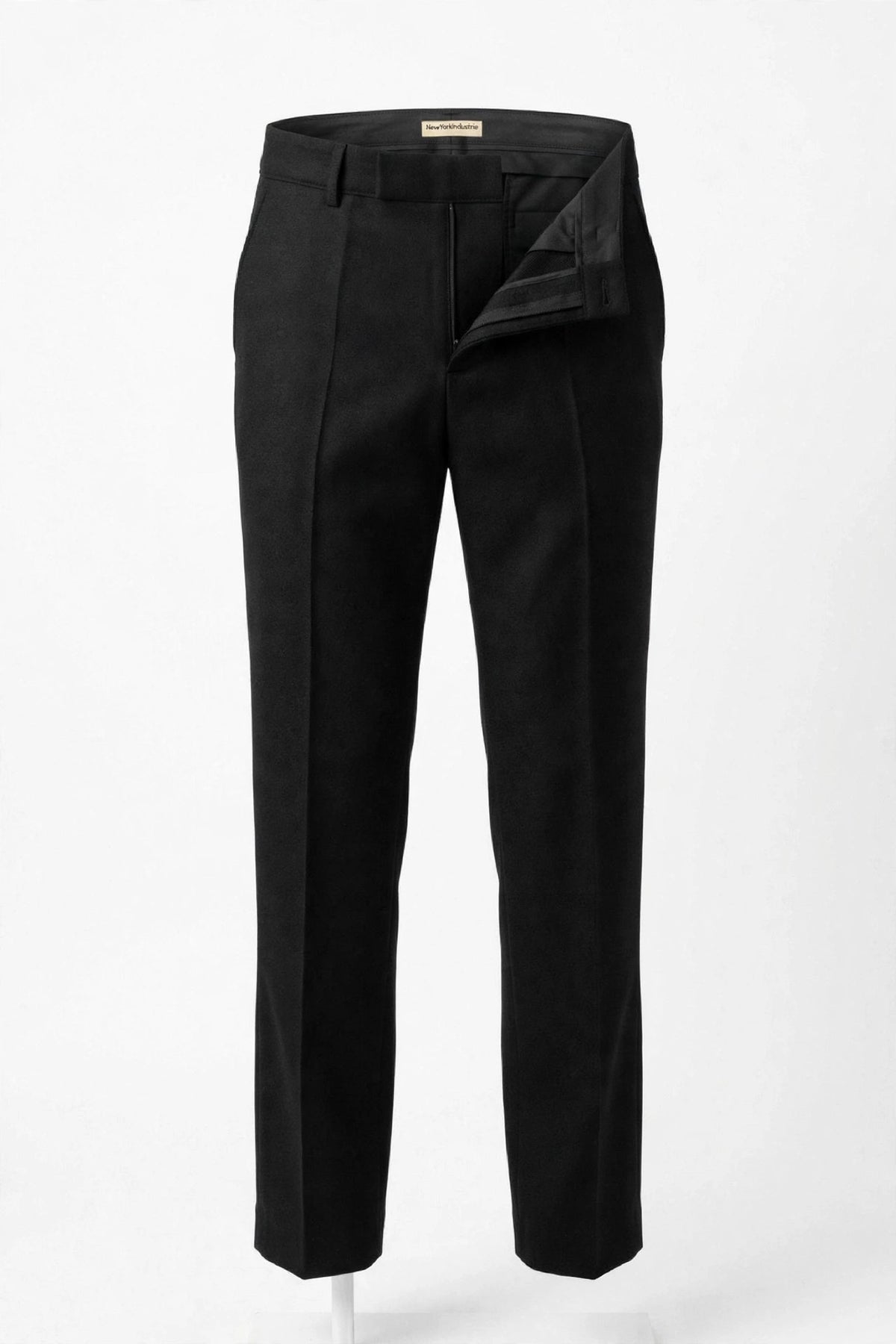 New York Industrie pantalon noir, passants à la ceinture et fermeture ouverte, vue de face — Seconde Main VestiaireFMR