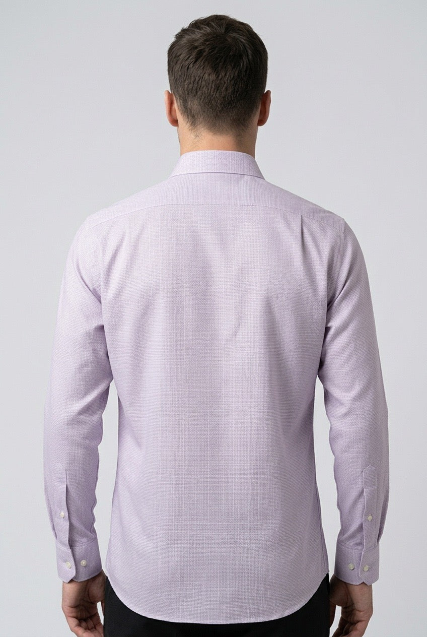 Homme de dos portant une chemise en coton Balenciaga - Seconde main luxe – VestiaireFMR Genève Suisse